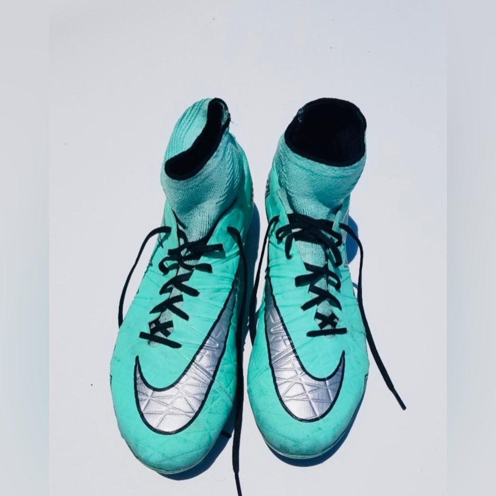 Nike Hypervenom Phantom ll AG Soccer cleats